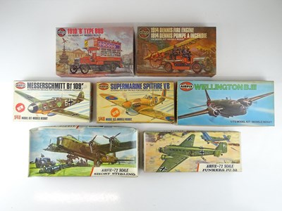 Lot 150 - A group of unbuilt 1:32/48/72 scale plastic...