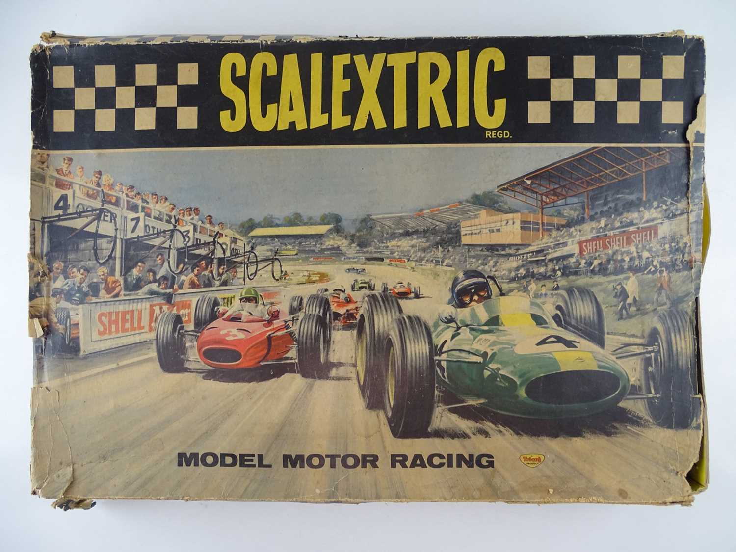 Lot 169 - A vintage SCALEXTRIC Set 31 slot racing set,