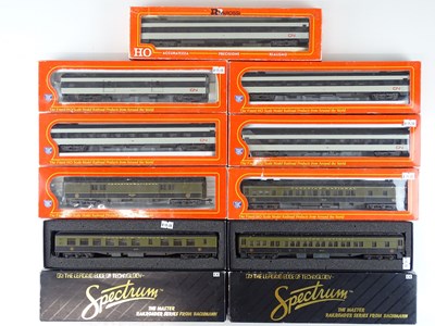 Lot 226 - A group of RIVAROSSI/IHC & SPECTRUM HO Gauge...