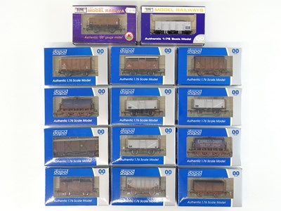 Lot 246 - A group of mixed OO Gauge wagons by DAPOL...