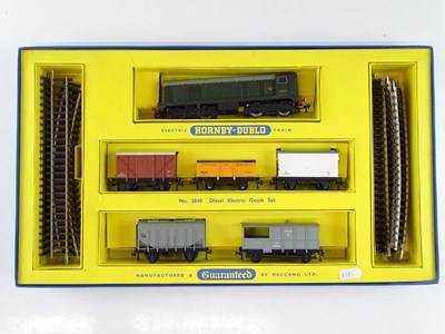 Lot 262 - A HORNBY DUBLO 2030 2-rail diesel electric...