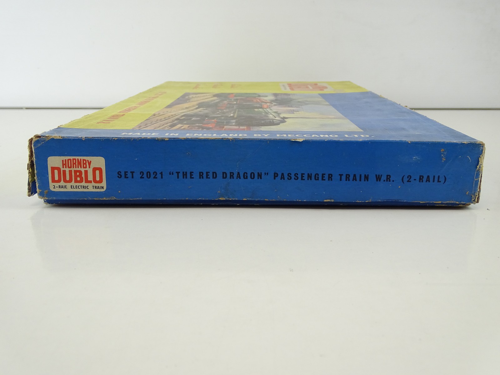 Lot 263 - A HORNBY DUBLO 2021 2-rail 