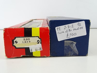 Lot 276 - A HORNBY OO Gauge Flying Scotsman boxed steam...