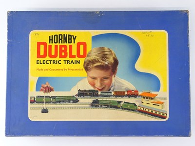 Lot 303 - A HORNBY DUBLO EDP11 OO Gauge 3-rail "Silver...
