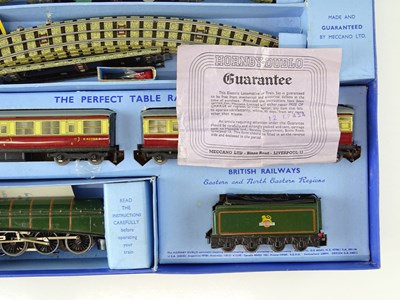 Lot 303 - A HORNBY DUBLO EDP11 OO Gauge 3-rail "Silver...