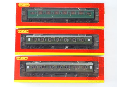 Lot 311 - A group of HORNBY OO Gauge Maunsell coaches in...