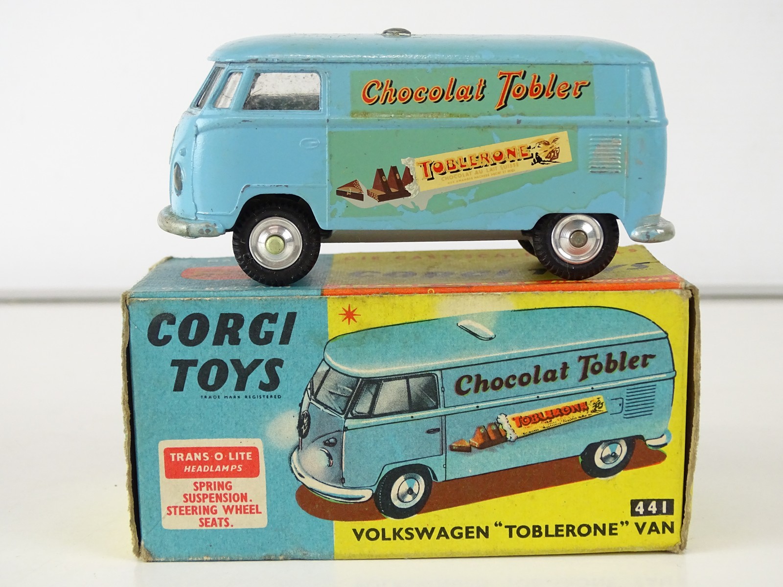 コーギー VOLKSWAGEN Chocolat Tobler A Corgi Toys No. 441 Volkswagen van 'Toblerone', finished in