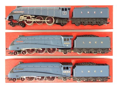 Lot 352 - A group of OO Gauge Class A4 steam locomotives...