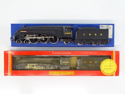 Lot 364 - A pair of HORNBY OO Gauge Class A4 steam...