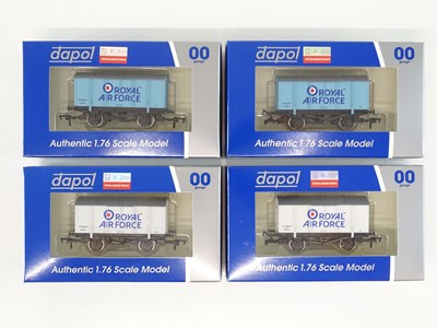 Lot 390 - A group of OO Gauge WRENN RAILWAYS Collectors'...