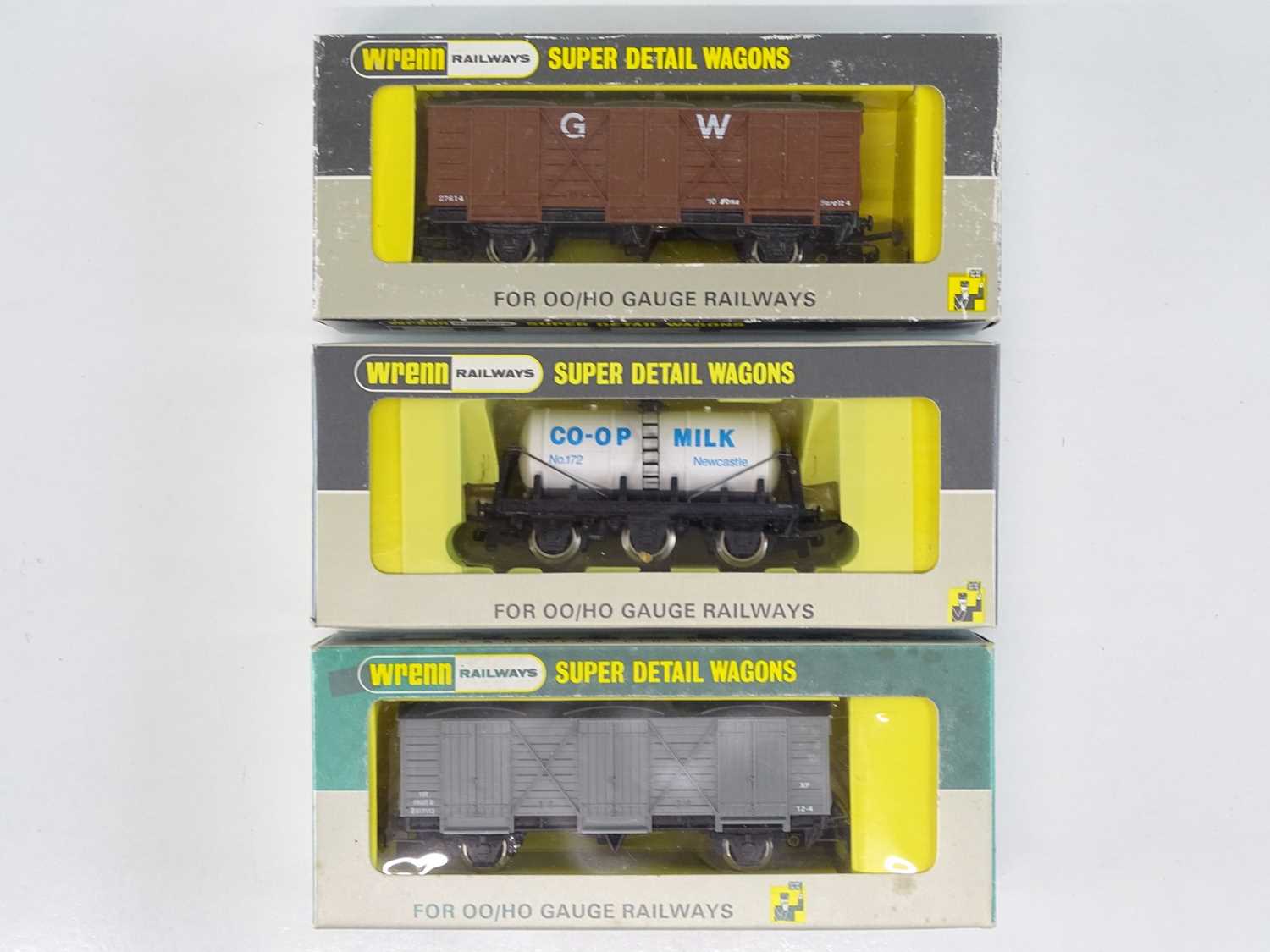 Lot 392 - A group of WRENN OO Gauge rarer wagons to...