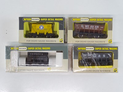 Lot 405 - A group of WRENN OO Gauge rarer wagons to...