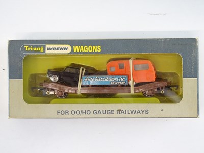 Lot 411 - A WRENN OO Gauge W4652P Auto Distributors Low...