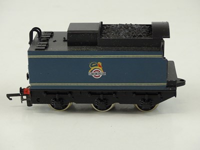 Lot 424 - A WRENN OO Gauge W2267 Bulleid Pacific steam...