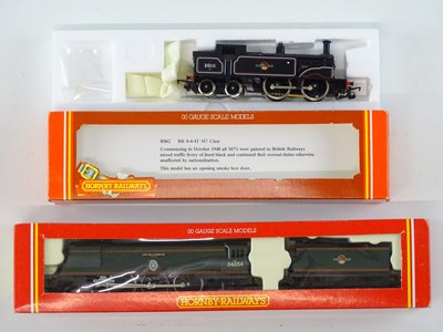 Lot 473 - A pair of HORNBY OO Gauge Southern Region...