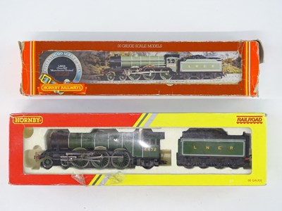 Lot 504 - A pair of HORNBY OO Gauge LNER steam...