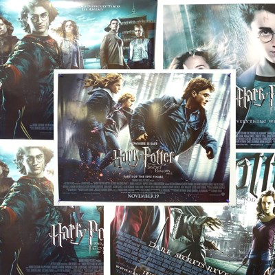 Lot 259 - HARRY POTTER: A group of film related...