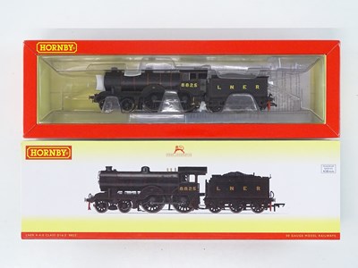 Lot 517 - A HORNBY OO Gauge R3233 class D16 steam...