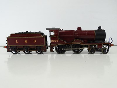 Lot 530 - A kit built finescale O Gauge 4-4-0 compound...