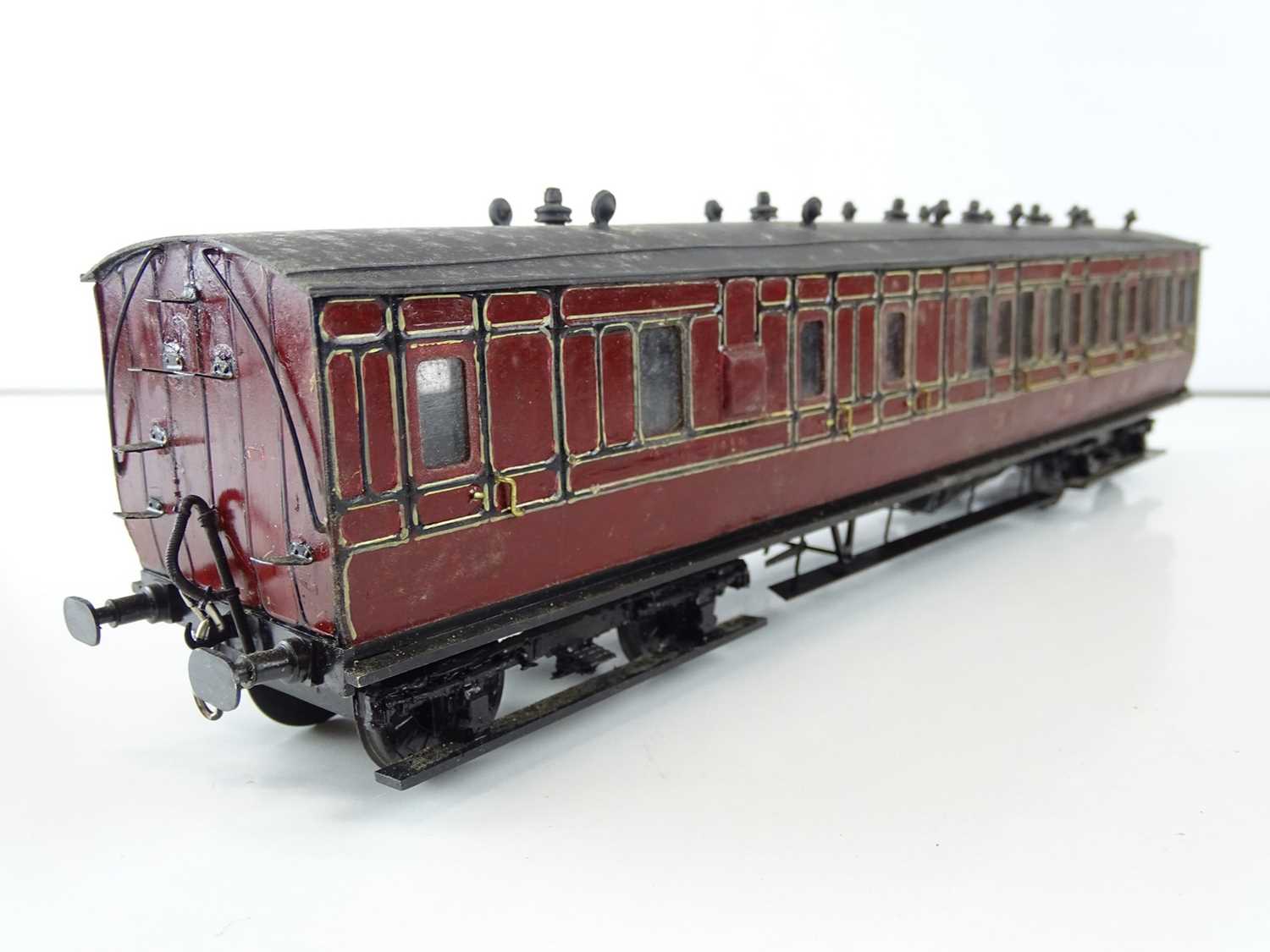 Lot 547 - A kit built finescale O Gauge Midland