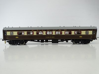 Lot 554 - A kit built finescale O Gauge Metro-Cammell...