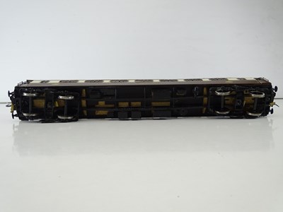 Lot 554 - A kit built finescale O Gauge Metro-Cammell...