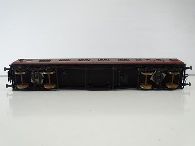 Lot 555 - A kit built finescale O Gauge LMS brake...