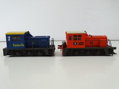 Lot 561 - A pair of ATLAS O Gauge American outline 0-6-0...