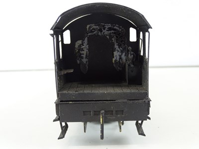 Lot 569 - A kit built finescale O Gauge class 28xx 2-8-0...