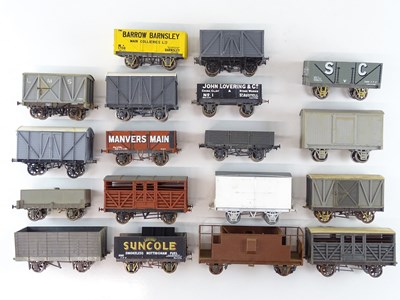 Lot 588 - A group of kitbuilt O Gauge wagons by various...