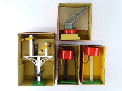 Lot 601 - A group of boxed HORNBY O Gauge accessories to...