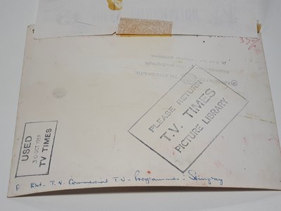 Lot 272 - STINGRAY, FIREBALL XL-5 (1960's) - (6 in Lot) -...