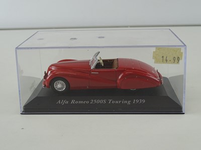 Lot 89 - A large quantity of 1:43 scale Alfa Romeos -...