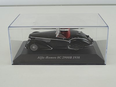 Lot 89 - A large quantity of 1:43 scale Alfa Romeos -...