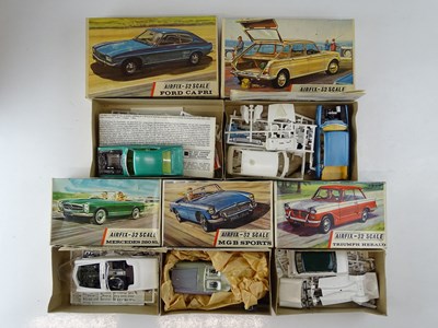 Lot 151 - A group of five unbuilt plastic car kits by...