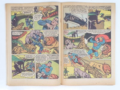 Lot 17 - SUPERMAN'S GIRLFRIEND: LOIS LANE #70 - (1966 -...