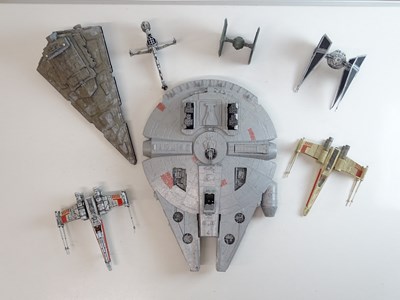 Lot 491 - A group of STAR WARS plastic kit built space...