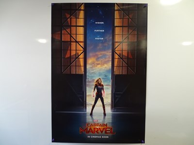 Lot 208 - CAPTAIN MARVEL (2019) / THOR : RAGNAROK (2017)...