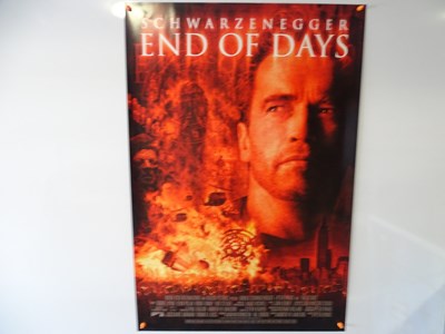 Lot 124 - END OF DAYS (1999) - A group of five film...