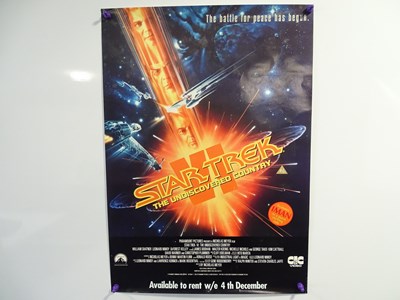 Lot 464 - A large quantity of STAR TREK posters (45cm x...