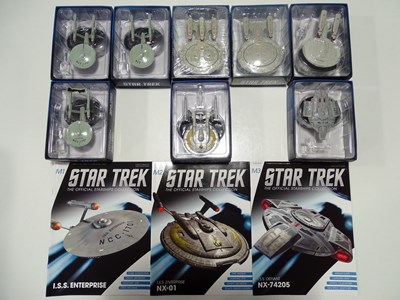 Lot 445 - A collection of EAGLE MOSS STAR TREK Starships...