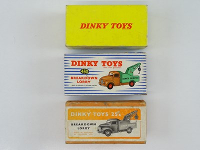 Lot 165 - A group of DINKY Breakdown lorries comprising...