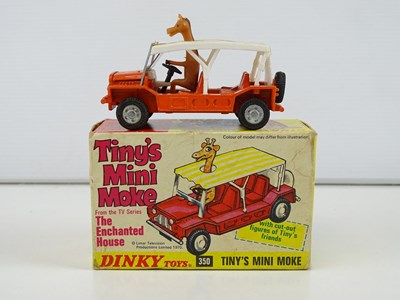 Lot 172 - A group of DINKY TV related models comprising...