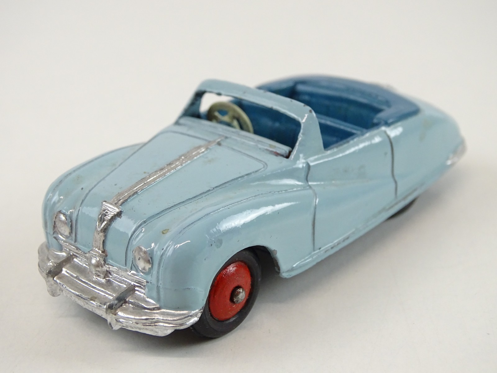 Lot 177 - A DINKY 106 Austin Atlantic Convertible in