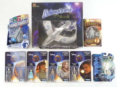 Lot 216 - A group of TV/film related figures and toys...