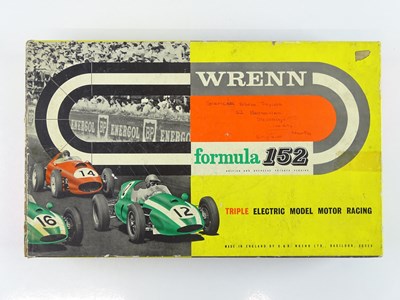 Lot 226 - A WRENN Formula 152 set 3 slot racing set-...