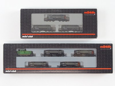 Lot 264 - A pair of MARKLIN Z gauge train/wagon packs...