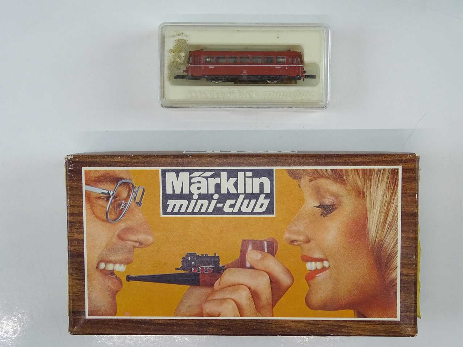 Lot 268 - A MARKLIN 8816 Z Gauge 4 wheel Railbus...