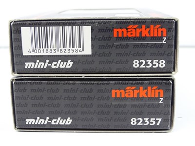 Lot 277 - A pair of MARKLIN Z gauge heavy load wagon...