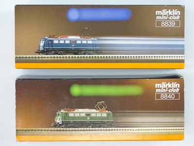 Lot 285 - A pair of MARKLIN Z gauge German outline...